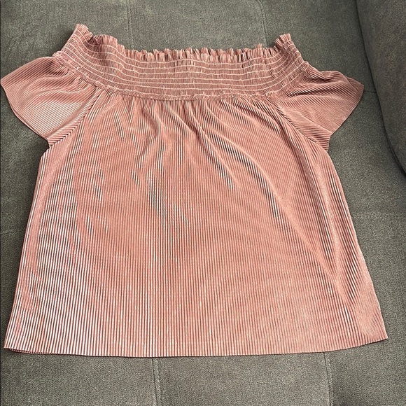 I.N. San Francisco Pink Smocked Blouse - Picture 1 of 9
